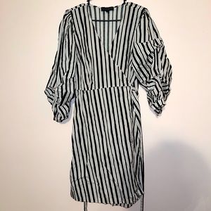 Stripped wrap dress